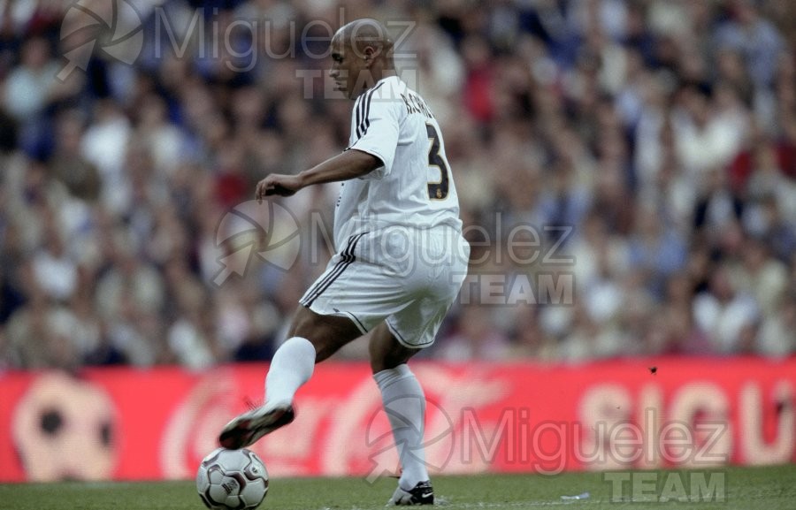 Partido de Liga 1ª División entre REAL MADRID-ESPANYOL, Madrid 2003.