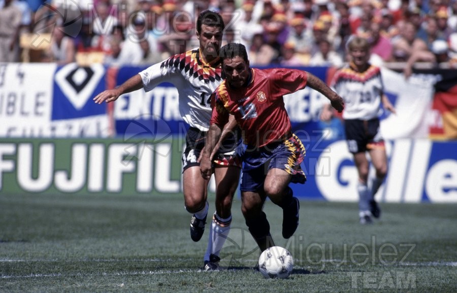 MUNDIAL COPA DEL MUNDO USA 1994; Partido 1ª Fase entre ALEMANIA-ESPAÑA en el estadio SOLDIER FIELD de CHICAGO. 1994