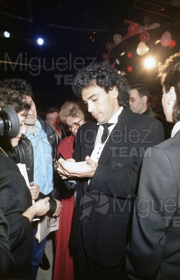 HUGO SANCHEZ (MEX), jugador del Real Madrid en un acto social de su club en 1989 (Madrid).