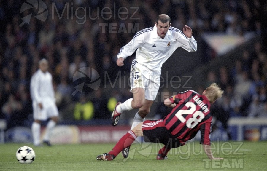 FINAL LIGA DE CAMPEONES (CHAMPIONS LEAGUE) entre REAL MADRID-BAYERN LEVERKUSEN, Glasgow (Escocia) 2002.