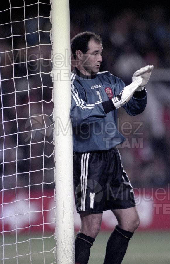 Partido Internacional de Clasificación para el MUNDIAL de Francia-1998 entre ESPAÑA-YUGOSLAVIA (Valencia) 1996.