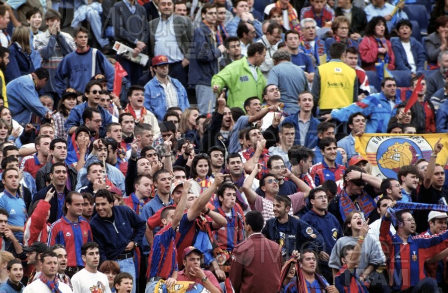 Partido de Liga 1ª División entre BARCELONA-REAL MADRID en el estadio Camp Nou de Barcelona. 1997