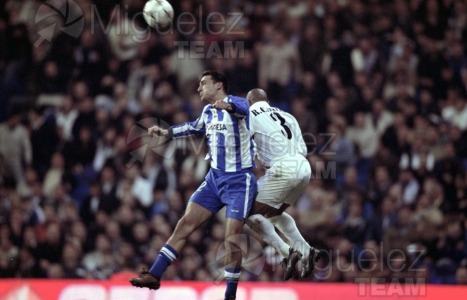 Partido de Liga 1ª División entre REAL MADRID-DEPORTIVO DE LA CORUÑA, Madrid 2003.