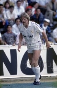 Partido de Liga Primera División Real Madrid-Sevilla Temporada 1988-1989.