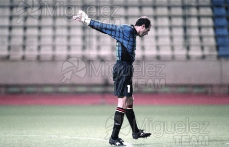 Encuentro amistoso internacional entre ESPAÑA-URUGUAY en el campo RIAZOR en la Coruña. 1995