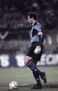 Partido de Copa del Rey entre el ATLÉTICO DE MADRID-BARCELONA en el Campo del Atlético. 1993