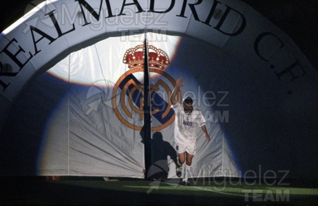 Partido amistoso entre REAL MADRID-MERIDA en el estadio Santiago Bernabéu de Madrid. 1997 