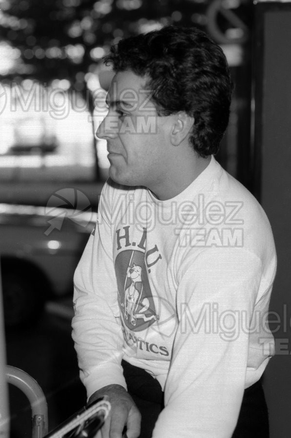 Regreso de la expedición de Gimnasia a los JJOO de Seúl-1988. Aeropuerto de Barajas (Madrid).