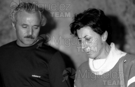 Regreso de la expedición de Gimnasia a los JJOO de Seúl-1988. Aeropuerto de Barajas (Madrid).
