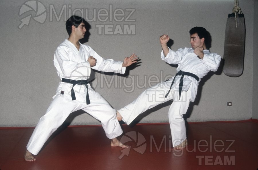 Reportaje gráfico del karateca Jose Manuel Egea (Madrid) 1986.