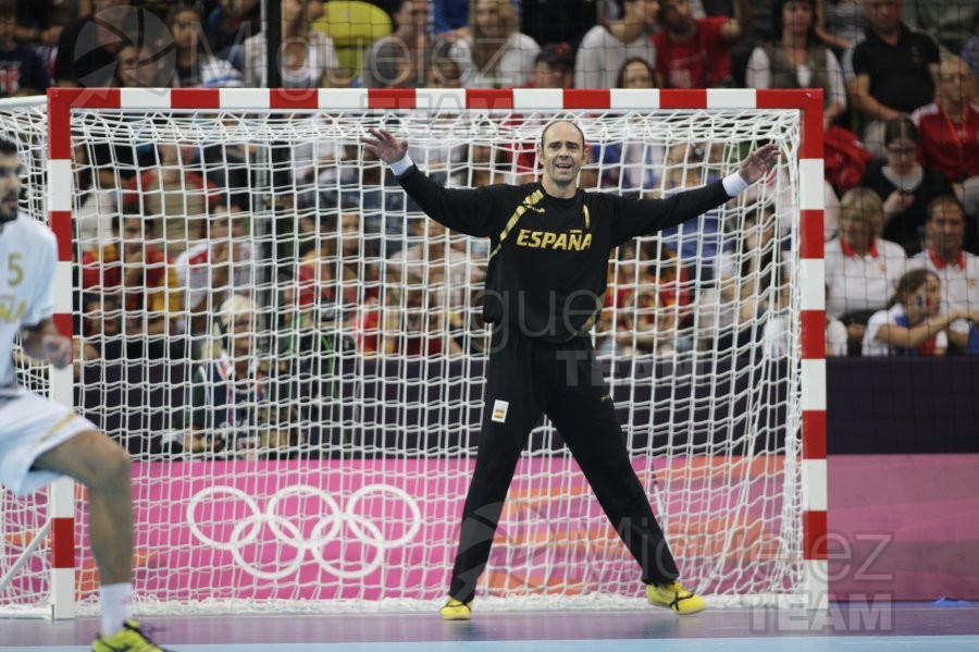 JUEGOS OLIMPICOS LONDRES 2012; celebrados del 27-07-2012 al 12-08-2012. 
 BALONMANO:  Pabellón Copper Box, 31-07-2012.  Partido de eliminatorias entre Dinamarca - España; resultado 24-23. 