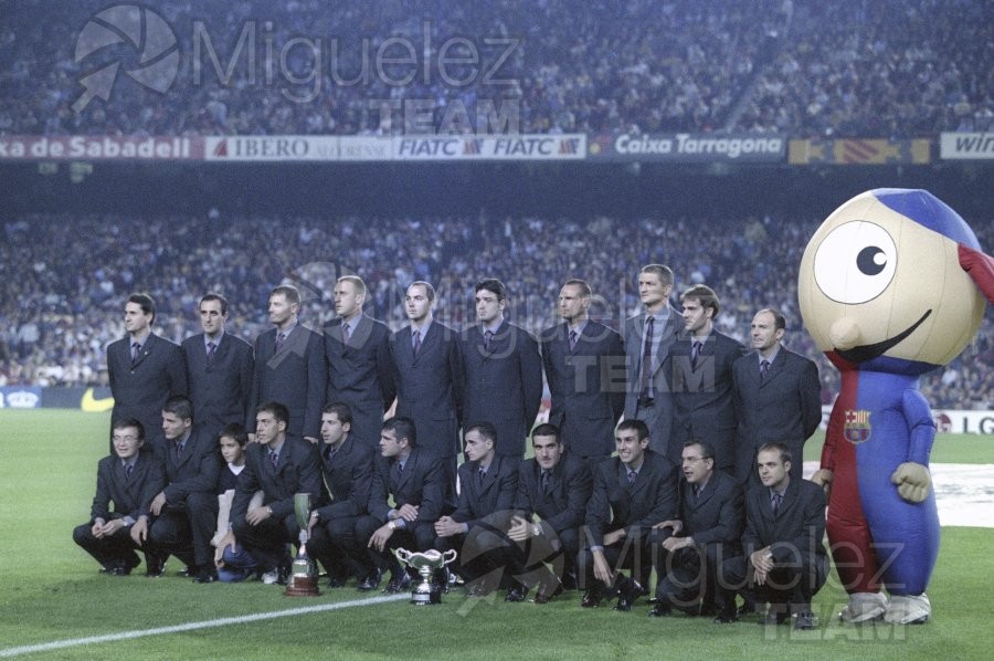 Partido de Liga 1ª División entre BARCELONA-REAL MADRID en el Camp Nou de Barcelona. 1999