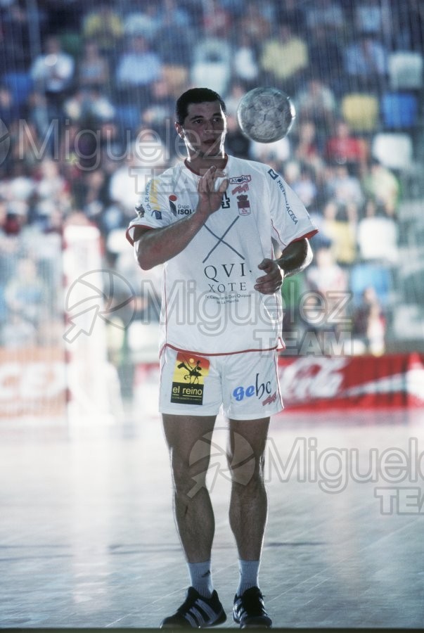 Partido de Liga ASOBAL entre CIUDAD REAL y otro en su pabellón de CIUDAD REAL. 2003