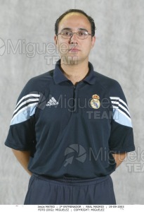 Reportaje Gráfico del equipo de baloncesto de la ACB del REAL MADRID en su pabellón cubierto de Madrid. 2003