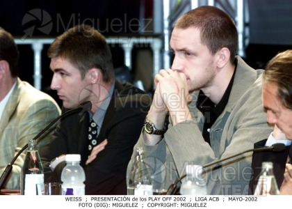 Liga ACB de Baloncesto. Presntación de los Play Off Temporada 2001-2002. Madrid 2002.
